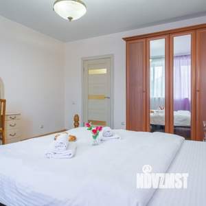 2-к квартира, посуточно, 57м2, 1/1 этаж