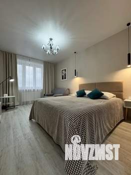 1-к квартира, посуточно, 45м2, 3/8 этаж