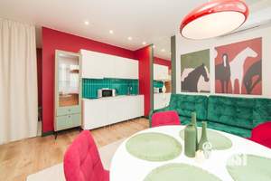 2-к квартира, посуточно, 55м2, 1/1 этаж