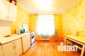 1-к квартира, посуточно, 38м2, 1/9 этаж