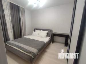 1-к квартира, посуточно, 37м2, 8/22 этаж