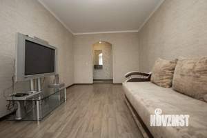 1-к квартира, посуточно, 42м2, 1/1 этаж