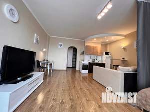 Студия квартира, посуточно, 43м2, 8/13 этаж