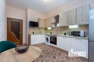 1-к квартира, посуточно, 50м2, 1/1 этаж