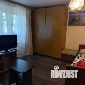 1-к квартира, посуточно, 38м2, 2/5 этаж