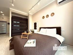 Студия квартира, посуточно, 35м2, 8/9 этаж