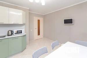 2-к квартира, посуточно, 70м2, 4/17 этаж