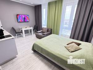 Студия квартира, посуточно, 35м2, 19/24 этаж