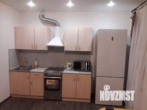 1-к квартира, посуточно, 45м2, 2/16 этаж