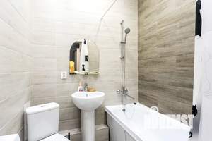 1-к квартира, посуточно, 35м2, 5/19 этаж