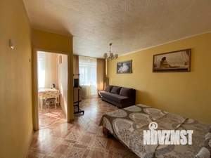 1-к квартира, посуточно, 37м2, 5/5 этаж