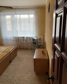 3-к квартира, на длительный срок, 96м2, 3/10 этаж