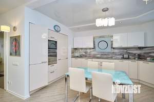 4-к квартира, на длительный срок, 154м2, 5/8 этаж