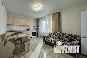 1-к квартира, посуточно, 40м2, 3/15 этаж