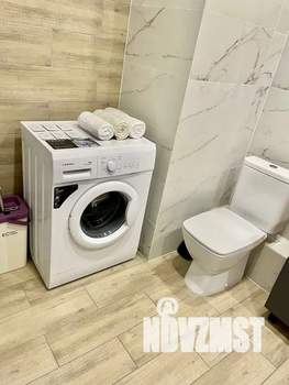 Студия квартира, посуточно, 30м2, 4/19 этаж