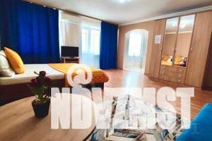 1-к квартира, посуточно, 43м2, 2/5 этаж