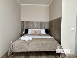 1-к квартира, посуточно, 42м2, 7/14 этаж