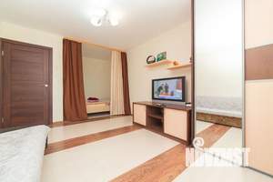 1-к квартира, посуточно, 40м2, 9/9 этаж