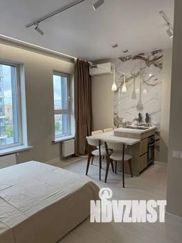 Студия квартира, посуточно, 27м2, 12/21 этаж