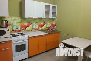 1-к квартира, посуточно, 42м2, 11/16 этаж