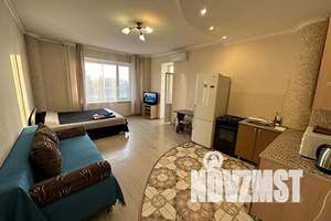 1-к квартира, посуточно, 36м2, 4/15 этаж