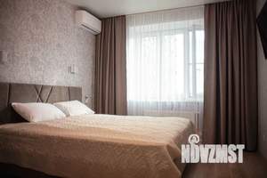 1-к квартира, посуточно, 40м2, 7/16 этаж