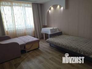 1-к квартира, посуточно, 40м2, 6/16 этаж