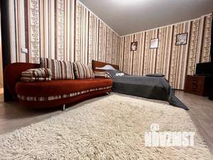 1-к квартира, посуточно, 70м2, 1/1 этаж