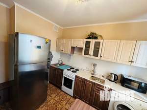 1-к квартира, посуточно, 58м2, 10/10 этаж