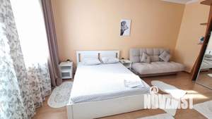 1-к квартира, посуточно, 56м2, 2/4 этаж