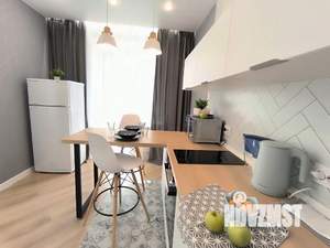 1-к квартира, посуточно, 35м2, 1/1 этаж