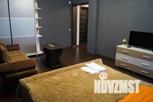 1-к квартира, посуточно, 50м2, 9/16 этаж