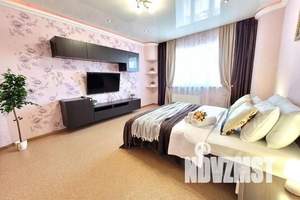 1-к квартира, посуточно, 46м2, 6/12 этаж