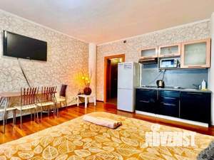 1-к квартира, посуточно, 36м2, 1/1 этаж