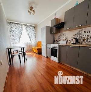 1-к квартира, посуточно, 56м2, 4/15 этаж