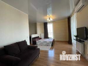 Студия квартира, посуточно, 34м2, 15/17 этаж