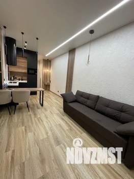 Студия квартира, посуточно, 37м2, 4/9 этаж