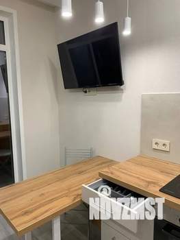 1-к квартира, посуточно, 40м2, 9/16 этаж