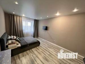 1-к квартира, посуточно, 42м2, 1/1 этаж