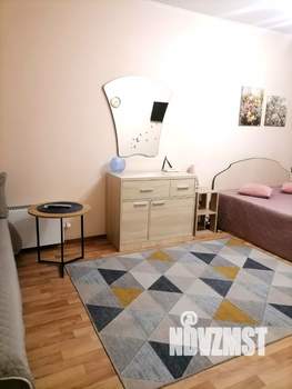 1-к квартира, посуточно, 37м2, 1/10 этаж