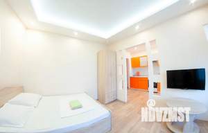 Студия квартира, посуточно, 35м2, 6/20 этаж