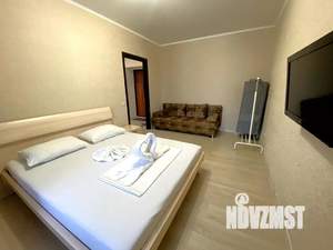 1-к квартира, посуточно, 50м2, 10/16 этаж