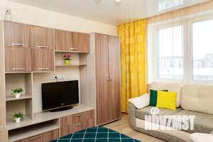 1-к квартира, посуточно, 42м2, 7/17 этаж