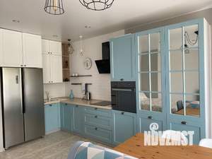 Студия квартира, посуточно, 35м2, 3/23 этаж