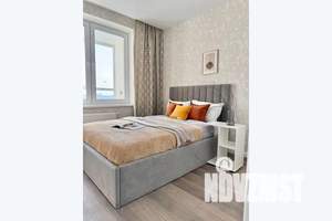 1-к квартира, посуточно, 38м2, 17/24 этаж