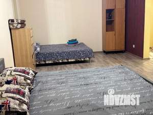 1-к квартира, посуточно, 42м2, 1/1 этаж
