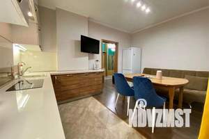 1-к квартира, посуточно, 61м2, 3/5 этаж