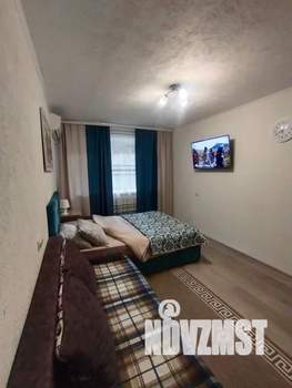 1-к квартира, посуточно, 30м2, 1/5 этаж