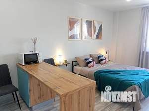 Студия квартира, посуточно, 32м2, 17/20 этаж