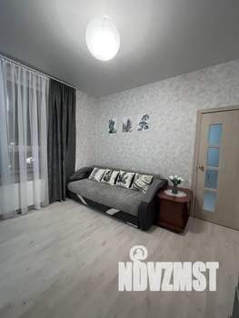 1-к квартира, посуточно, 38м2, 4/4 этаж